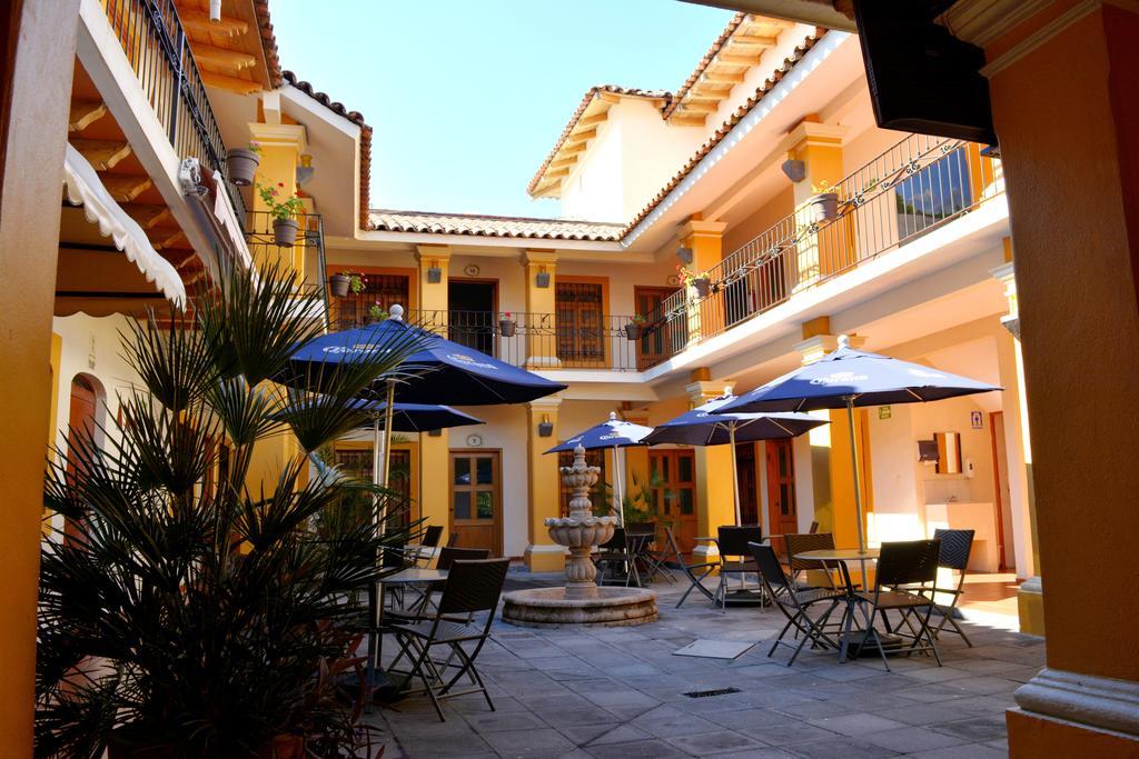 קולימה Hotel Aldama מראה חיצוני תמונה